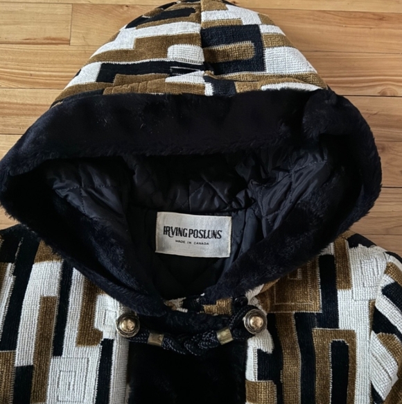 GORGEOUS 70'S MADE IN CANADA IRVING POSLUNS VINTAGE CHENILLE CARPET COAT - Picture 3 of 16